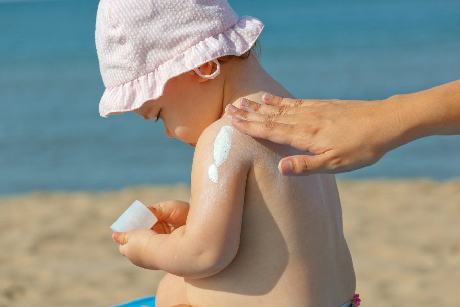 beach essentials for baby how to keep a newborn cool at the beach