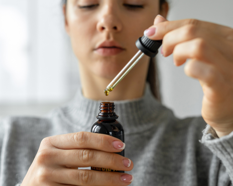 Castor oil skin benefits