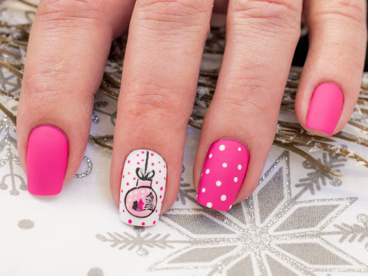 christmas nails Design inspo ideas christmas lights nails ideas
