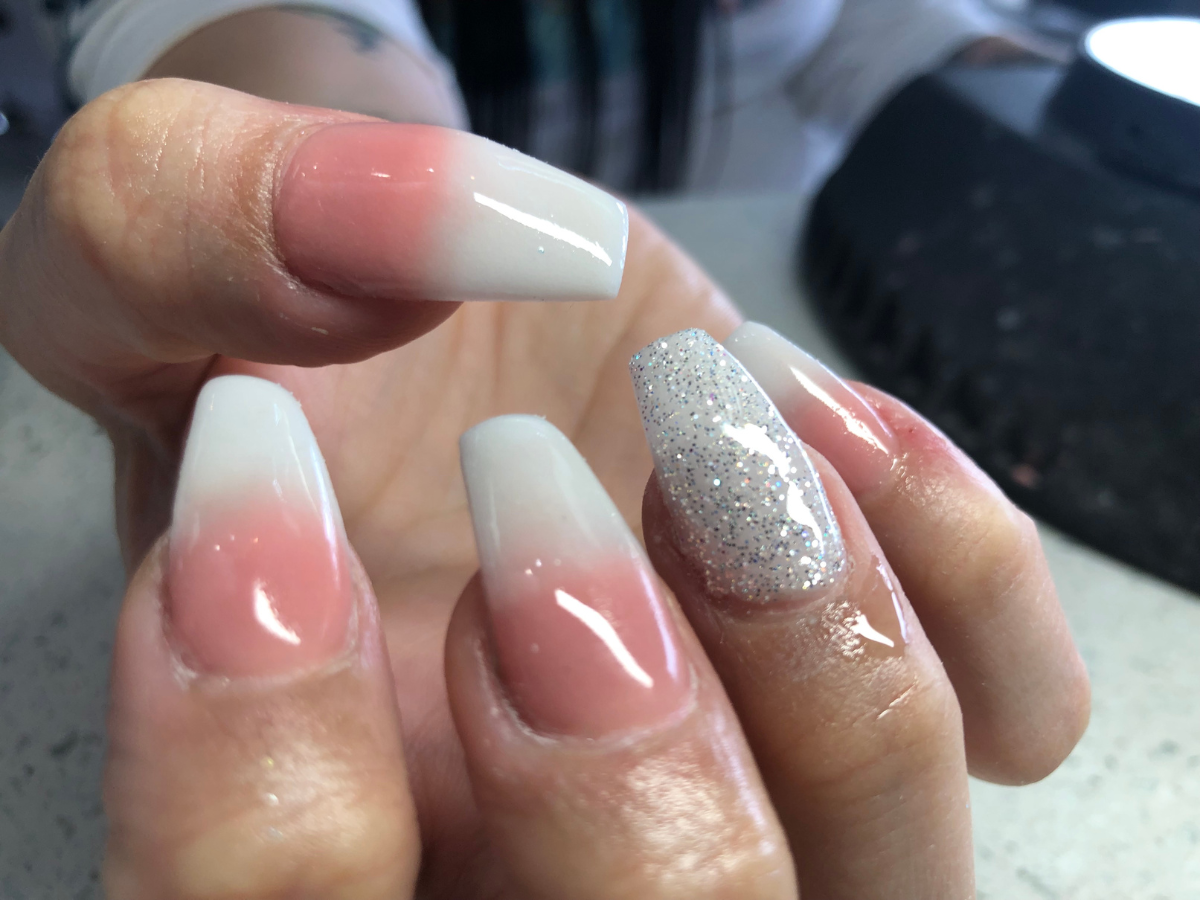 christmas nails Design inspo ideas ombre french christmas nails ideas inspo design